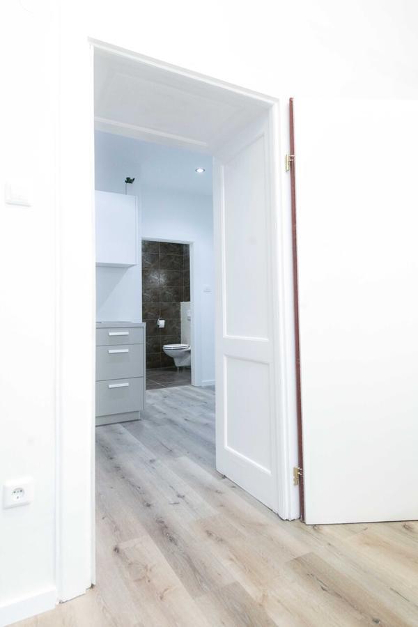 Apartma City & Free Parking Любляна Экстерьер фото